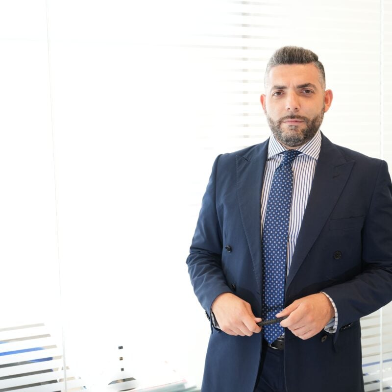 Isaia Briscuso, consulente finanziario con più di 15 anni di esperienza.