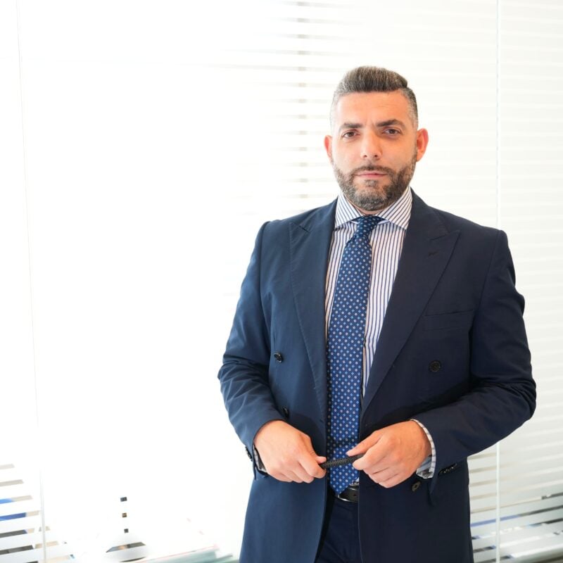 Isaia Briscuso, consulente finanziario con più di 15 anni di esperienza.